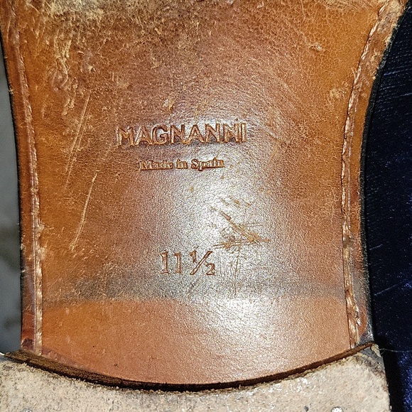 Magnanni for Neiman Marcus velvet size 11.5 - Picture 6 of 9